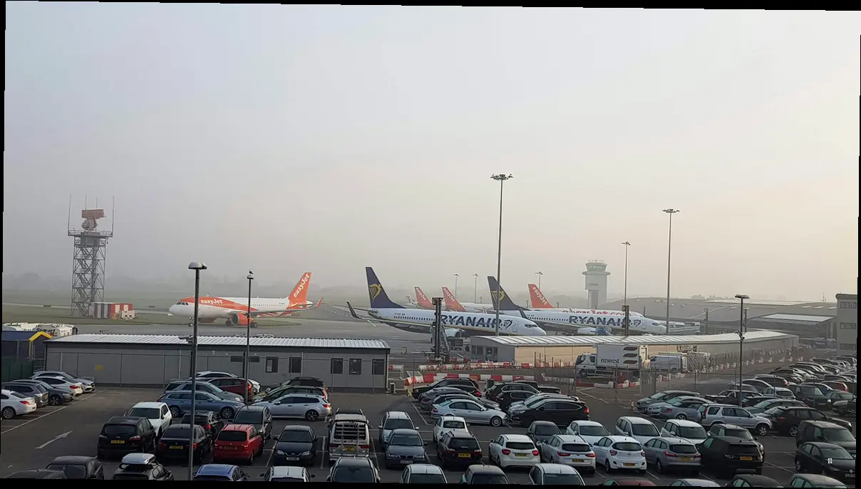 김해공항 주차장, 한눈에 싹 정리! 🅿️ 종류별 특징 비교
